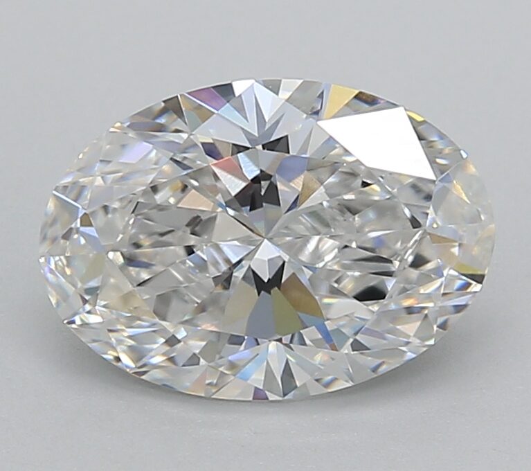 2,02 Carat Oval Lab Grown
