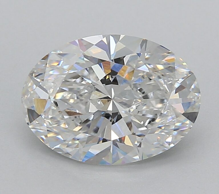 2,02 Carat Oval Lab Grown