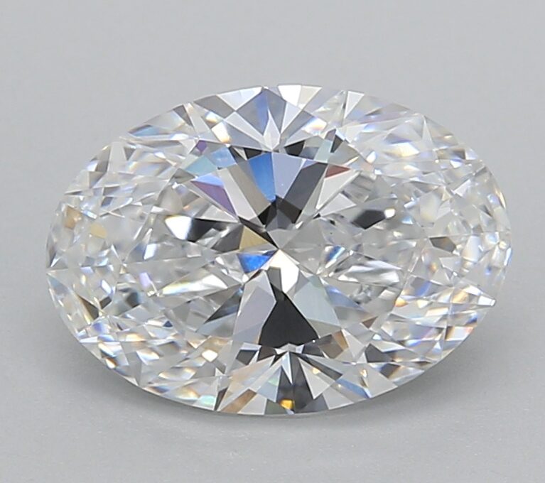 2,02 Carat Oval Lab Grown